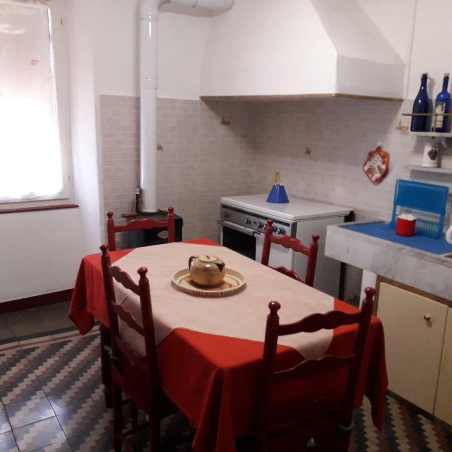 B&B La Casa Del Daino Millesimo Екстер'єр фото
